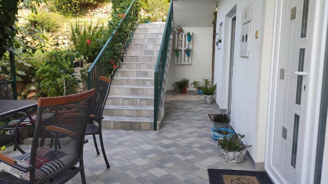 Guesthouse Podaca Buitenkant foto